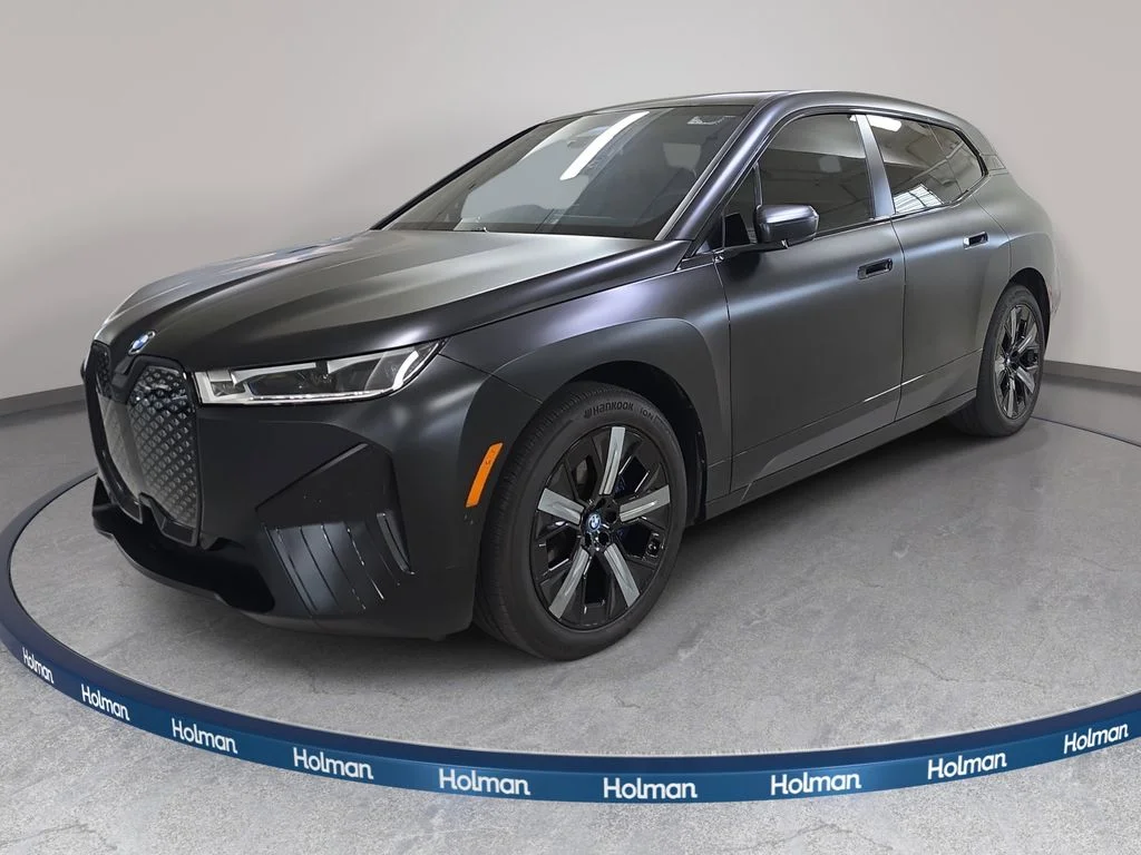 2023 BMW iX
