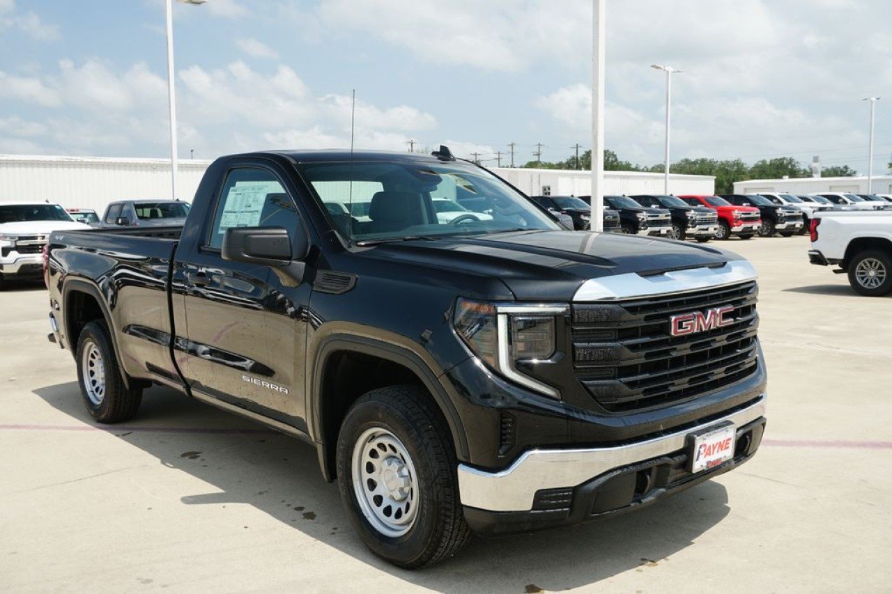 New 2026 Onyx Black GMC Pro image 3