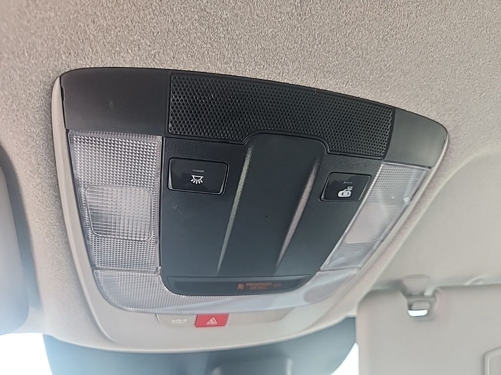 Used 2023 Green Kia EX image 24