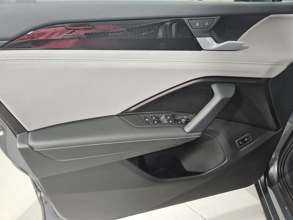New 2026 Gray Volkswagen 2.0T SE image 10