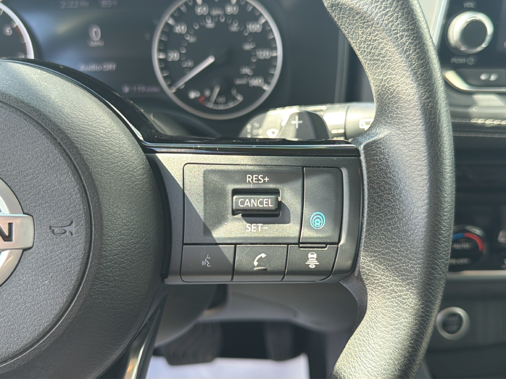 Used 2021 Blue Nissan SV image 37