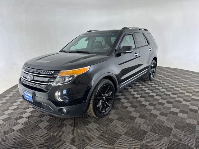 Used 2014 Black Ford Limited image 4
