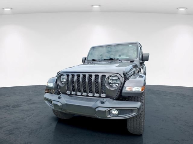 Used 2021 Gray Jeep Sport image 5