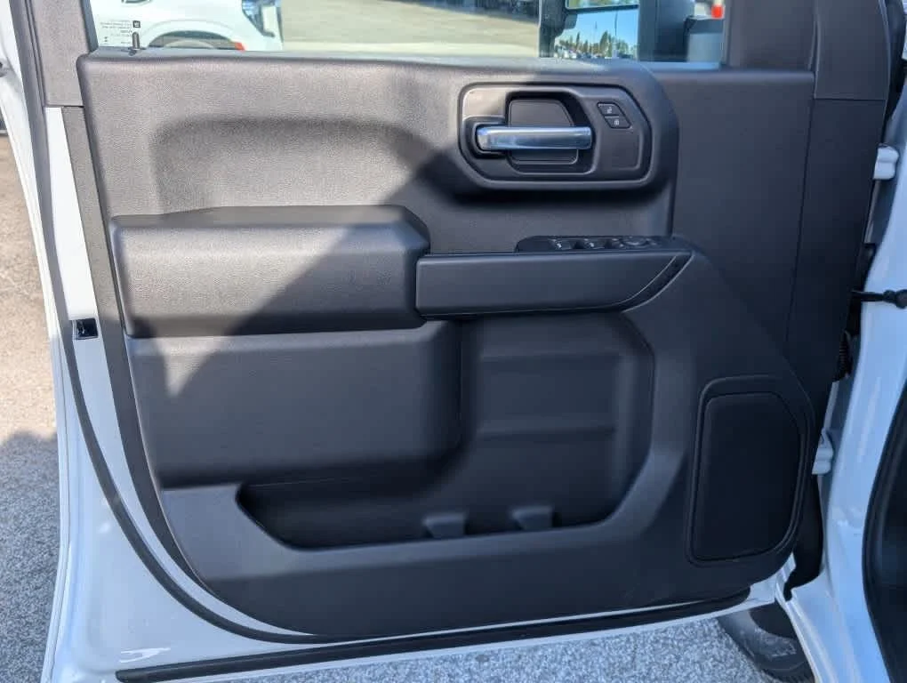 2025 GMC Sierra 2500HD Pro - Photo 18