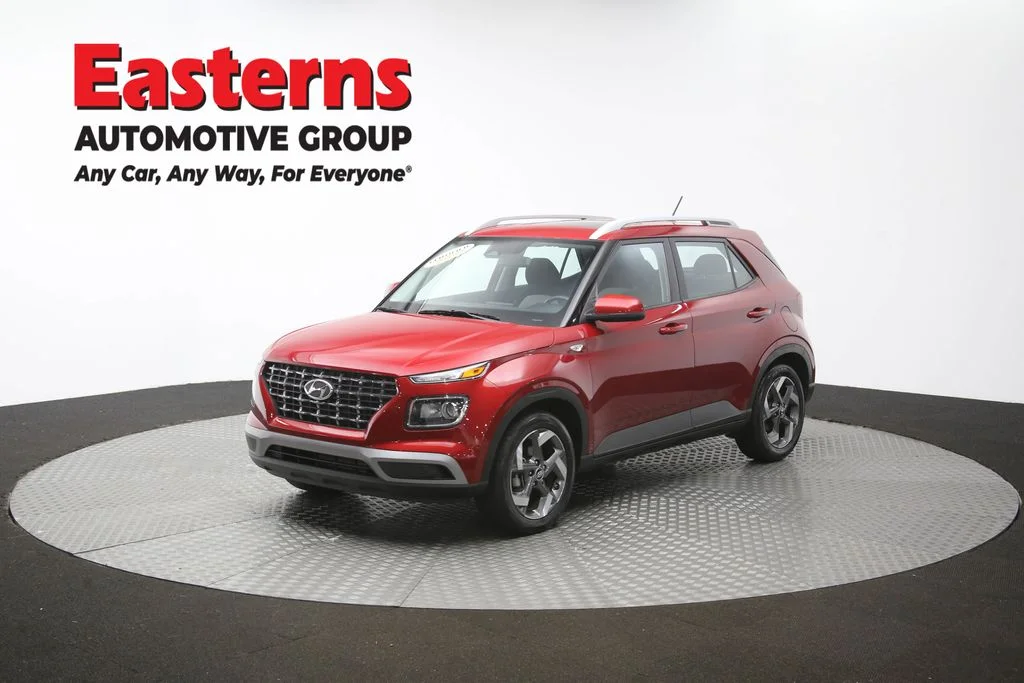 Used 2025 Red Hyundai SEL image 57