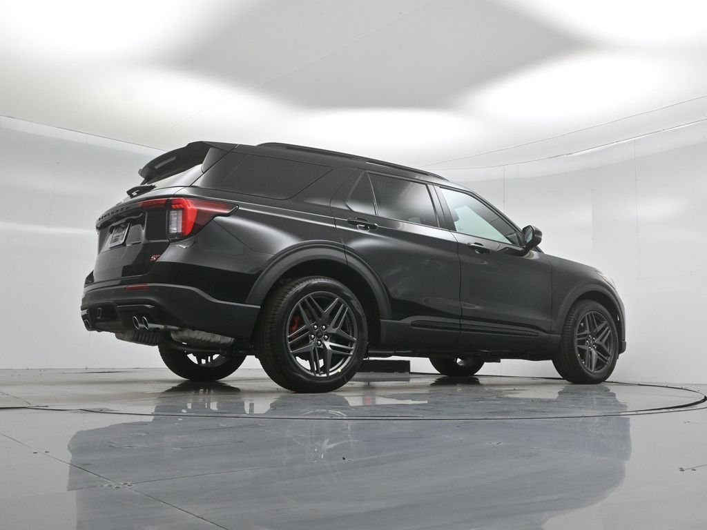 New 2026 Agate Black Metallic Ford ST image 48