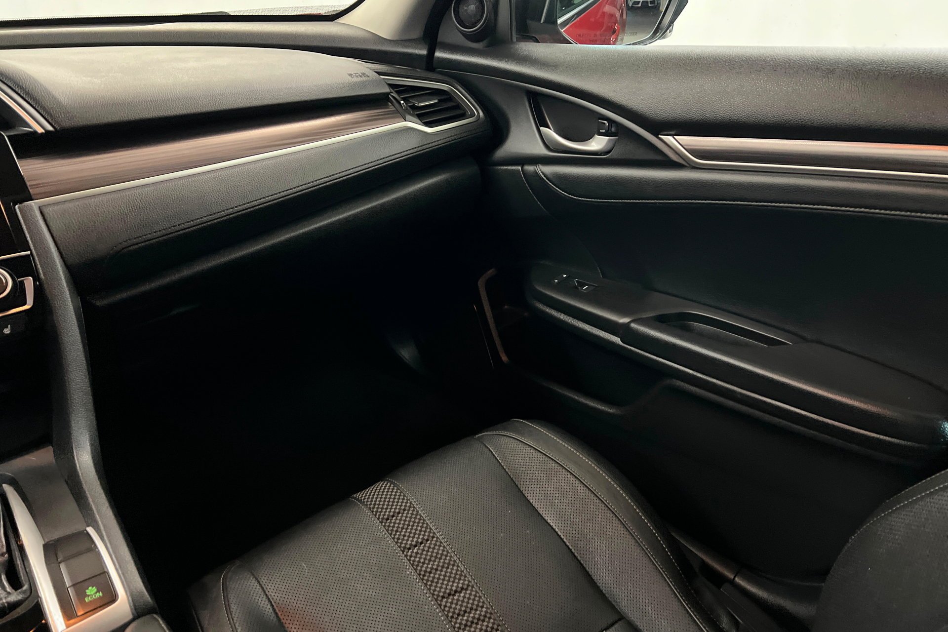 Used 2021 Red Honda EX-L image 11