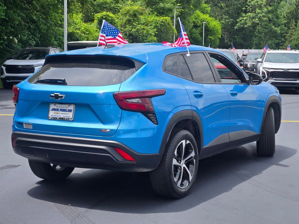 2025 Chevrolet Trax RS - Photo 11