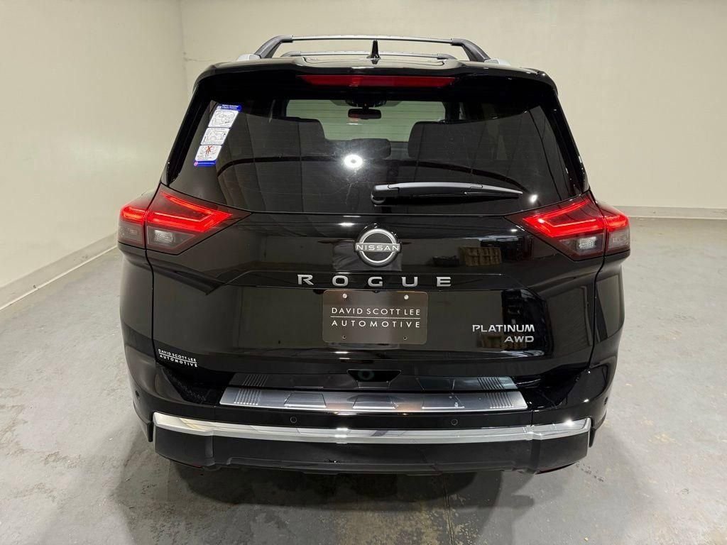 2026 Nissan Rogue Platinum - Photo 6