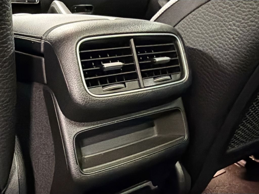 Certified Used 2024 Cirrus Silver Metallic Mercedes-Benz GLE 450 image 26