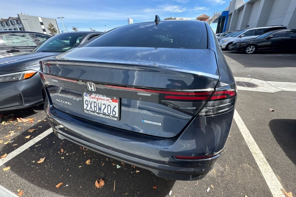 Used 2025 Canyon River Blue Metallic Honda EX-L image 6