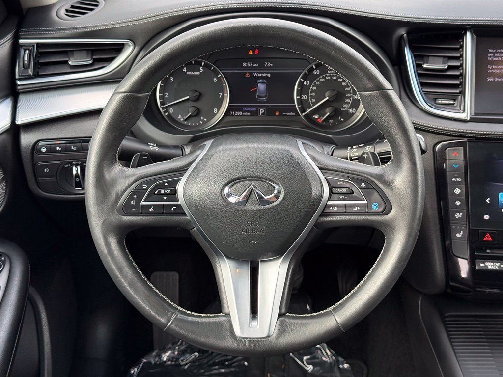Used 2019 White INFINITI ESSENTIAL image 7