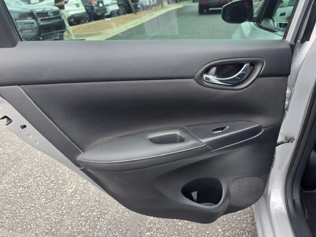 Used 2017 Silver Nissan S image 10