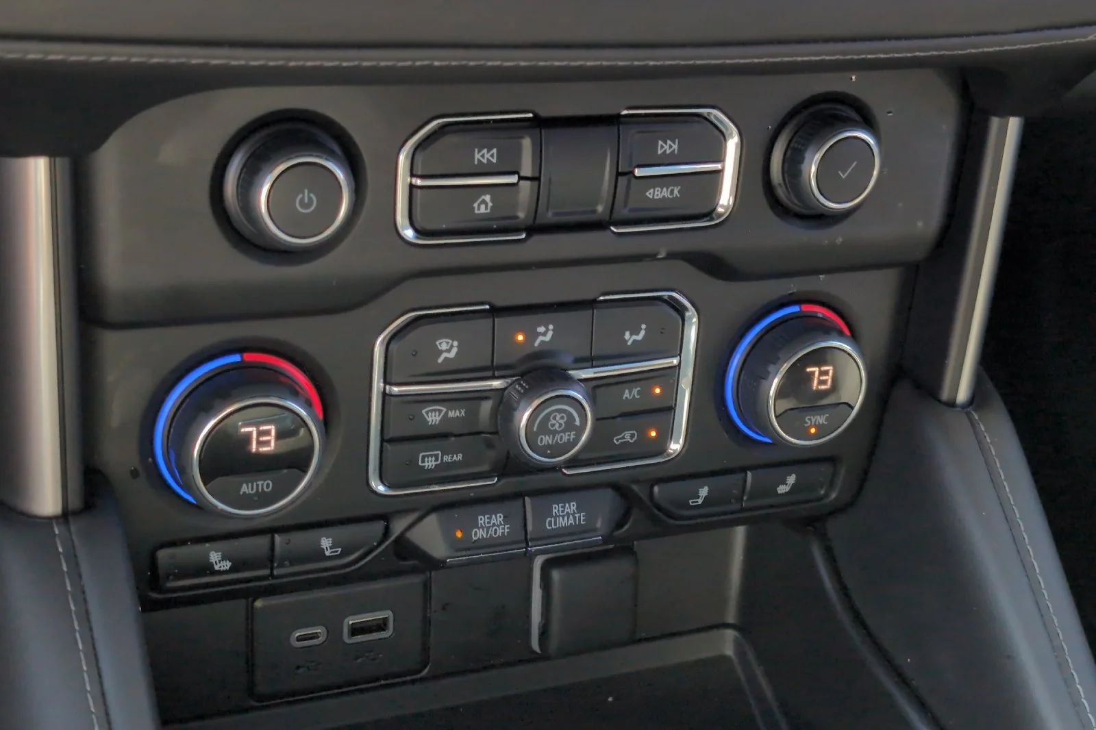 Used 2023 SUMMIT WHITE Chevrolet Z71 image 23