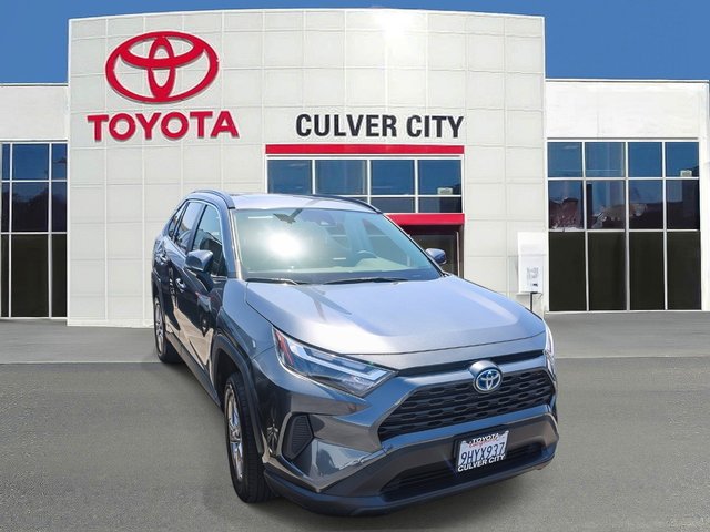 2023 Toyota RAV4 Hybrid XLE