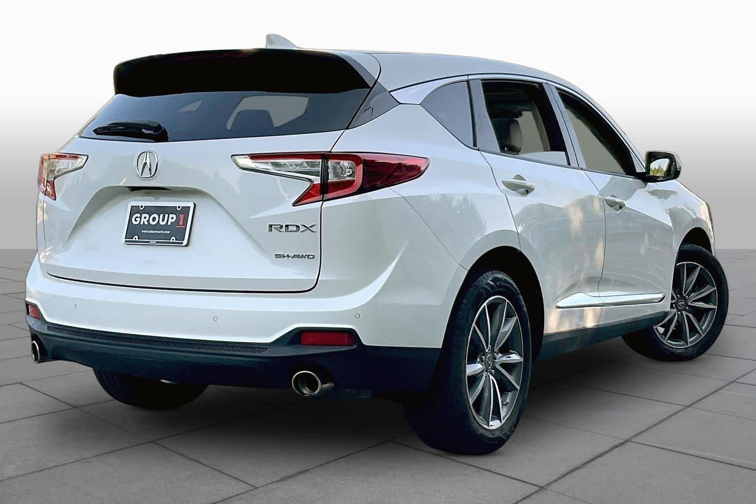 Used 2019 White Diamond Pearl Acura w/Technology Pkg image 11