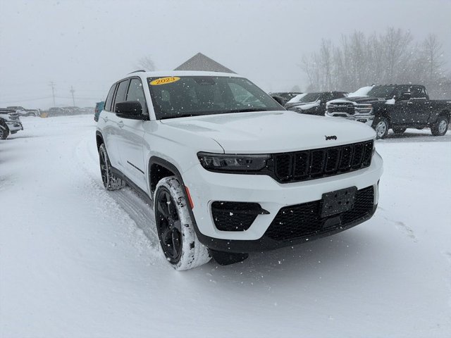 2023 Jeep Grand Cherokee Altitude X