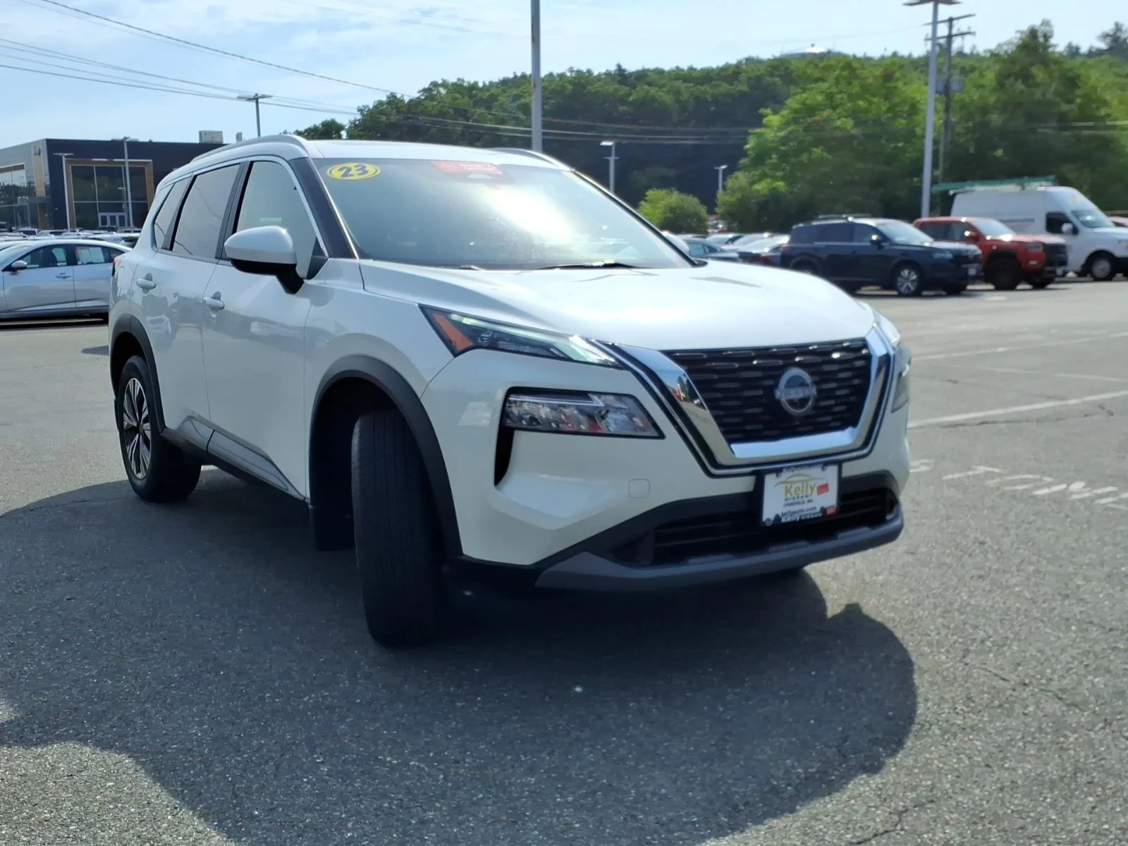 Certified Used 2023 Pearl White Tricoat Nissan SV image 3