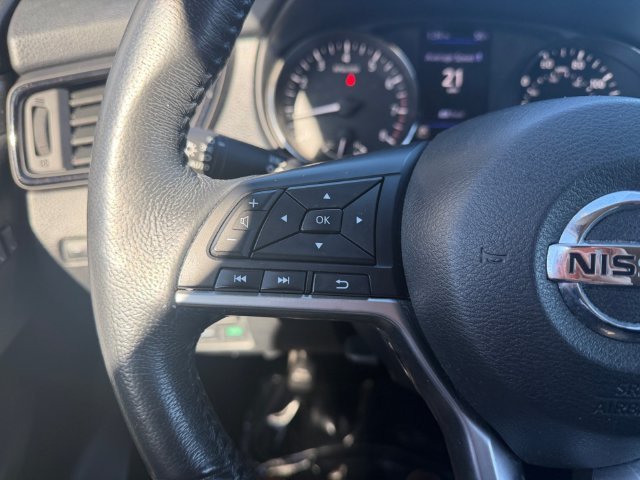 Certified Used 2018 Silver Nissan SV image 11