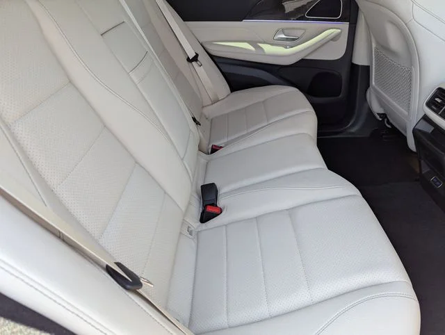 Used 2025 MANUFAKTUR Cardinal Red Metallic Mercedes-Benz GLE 450e image 13