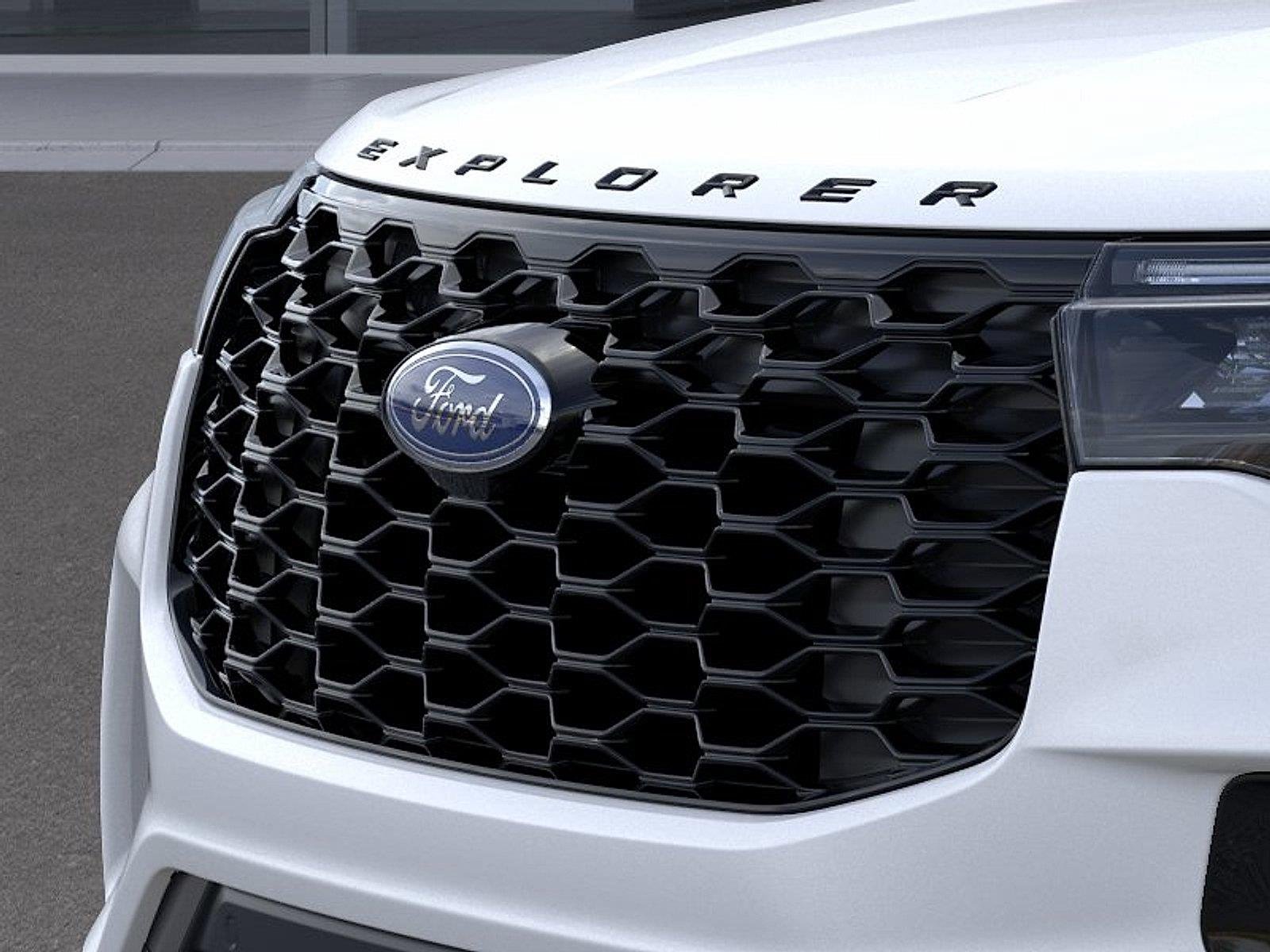2026 Ford Explorer ST-Line - Photo 17