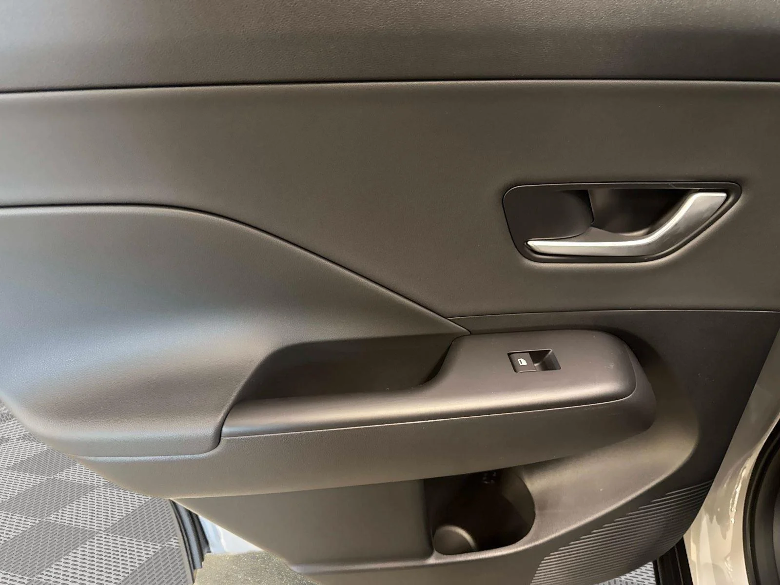 New 2026 Cyber Gray Metallic Hyundai Limited image 12