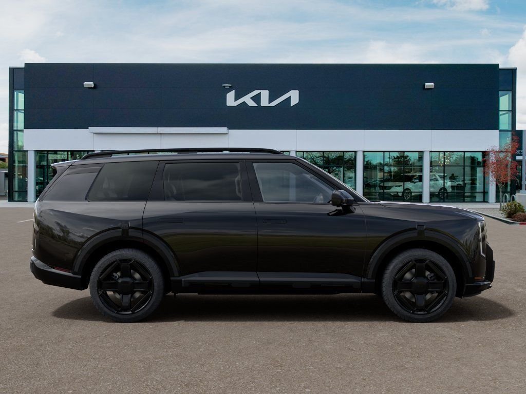 New 2027 Black Kia X-Line SX image 7