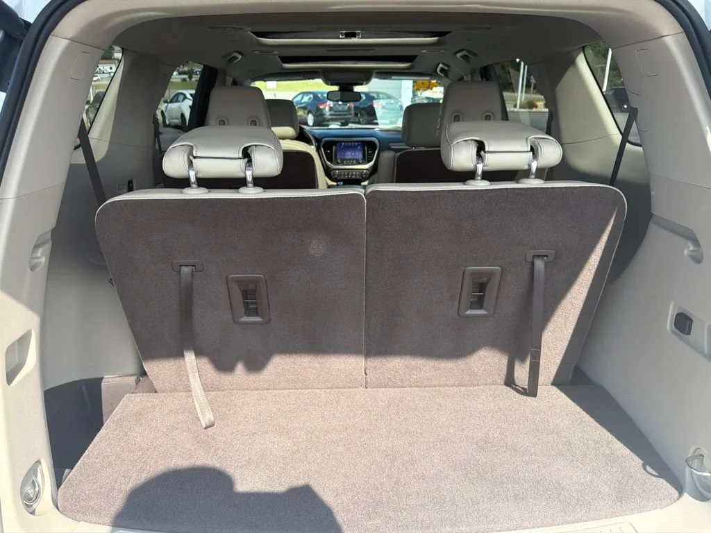 Used 2019 WHITE FROST TRICOAT GMC Denali image 8