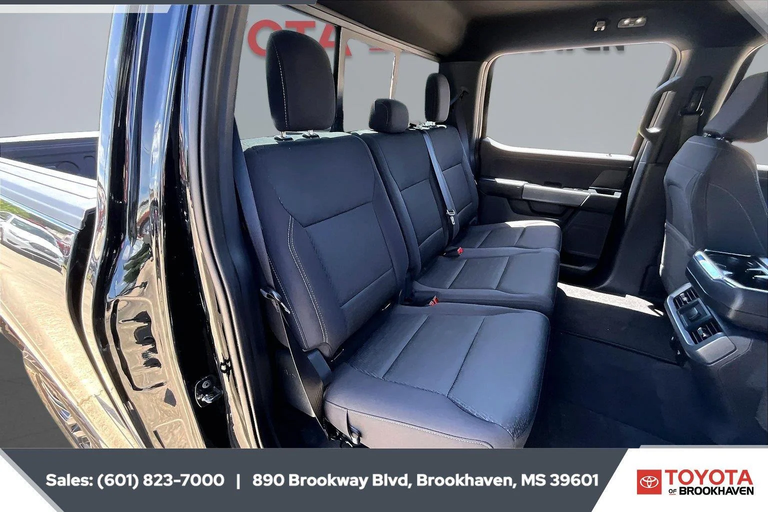 Used 2025 Agate Black Ford XLT image 20