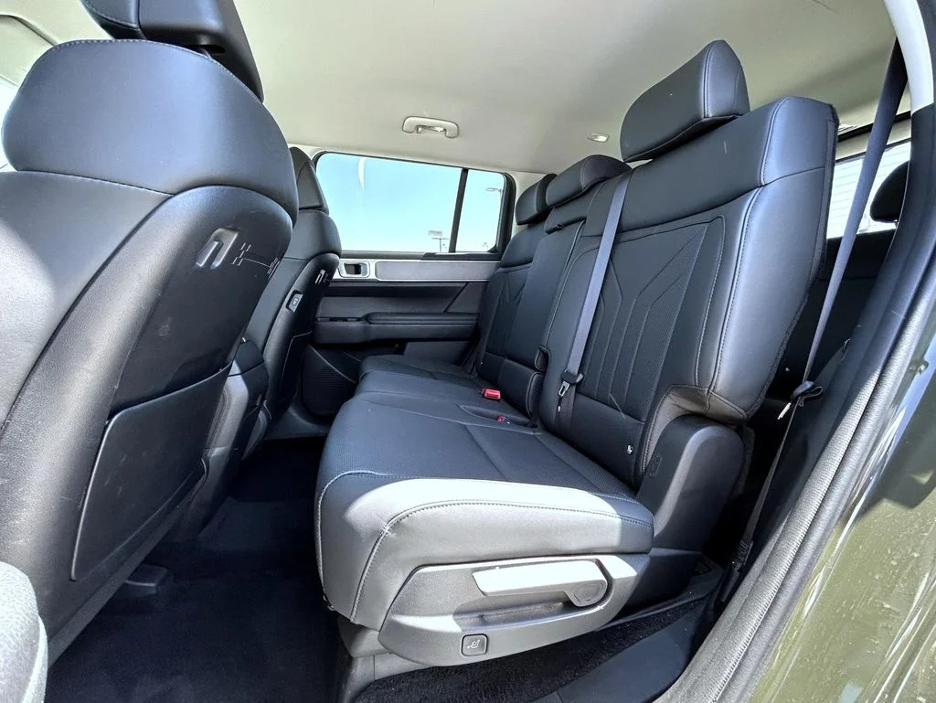 Used 2026 Green Hyundai SEL image 22