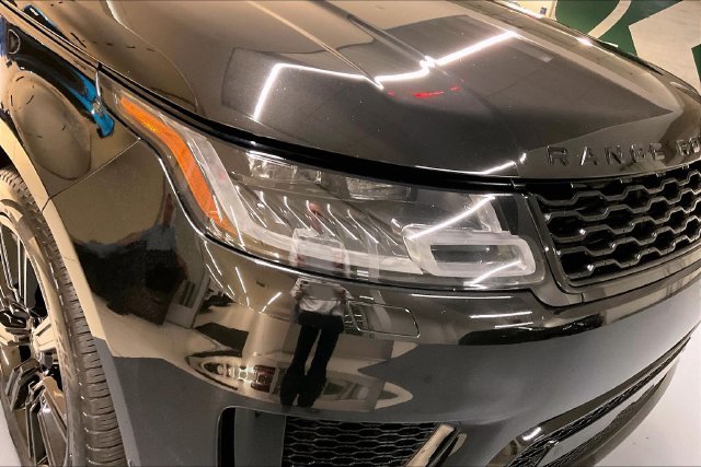 Used 2019 Black Land Rover Supercharged image 32