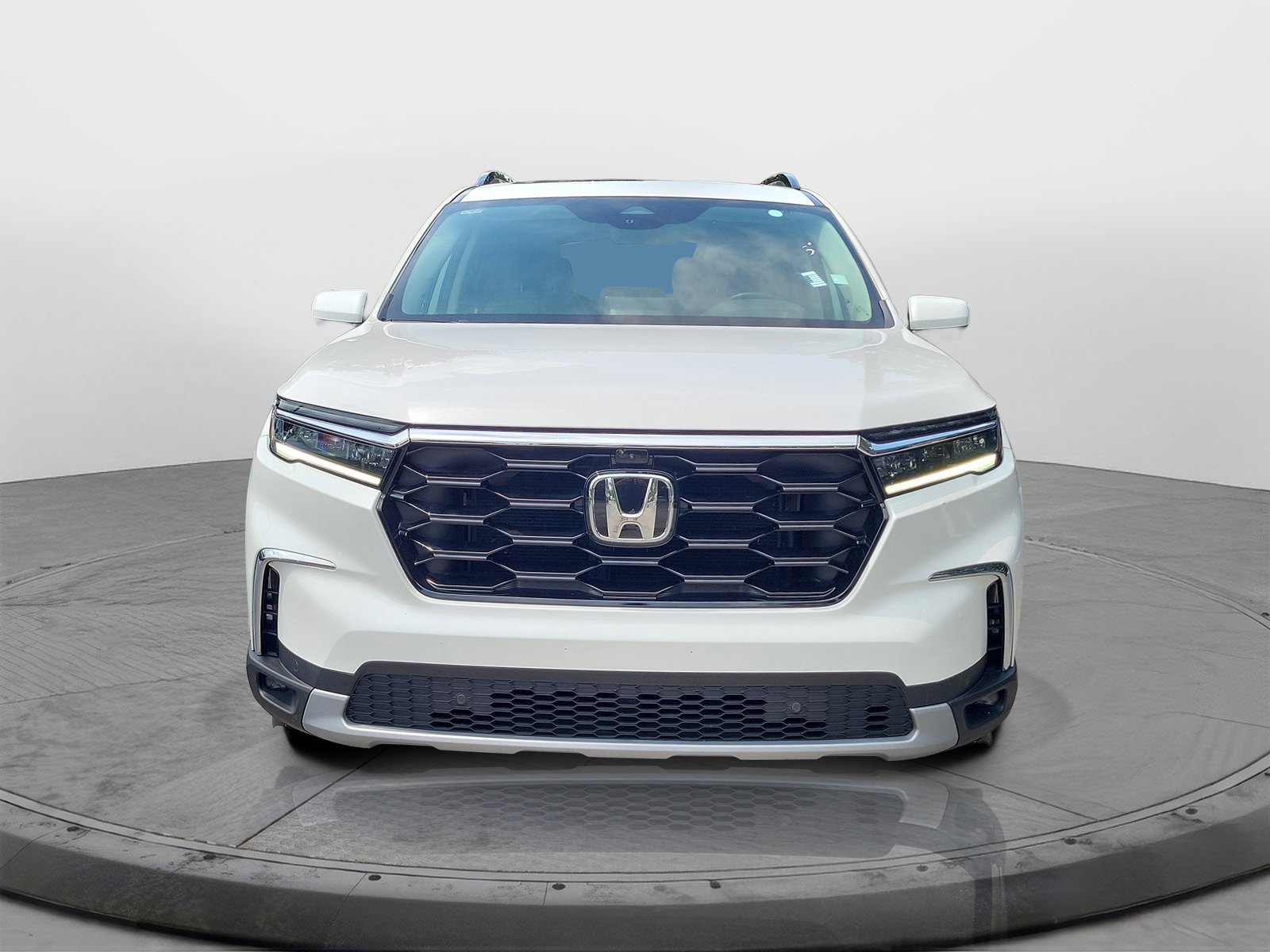 Certified Used 2025 Platinum White Pearl Honda AWD Elite image 34