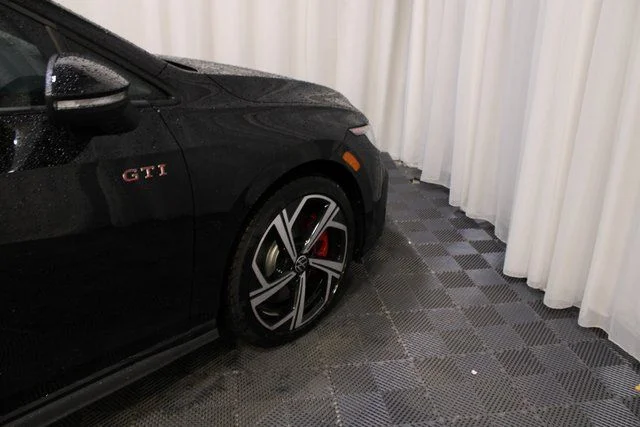 2026 Volkswagen Golf GTI SE - Photo 25