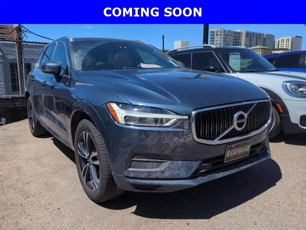 2020 Volvo XC60 T5 Momentum AWD's photo