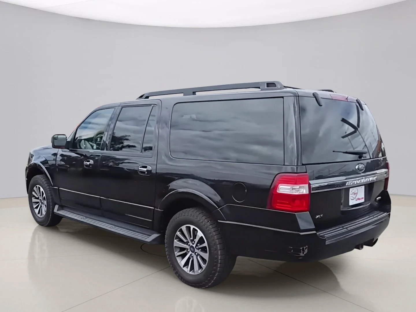 Used 2016 Black Ford EL image 3