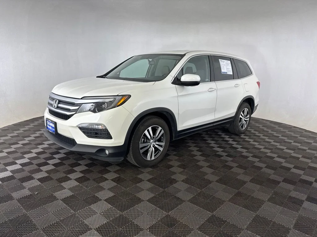 Certified Used 2018 White Honda EX-L image 3