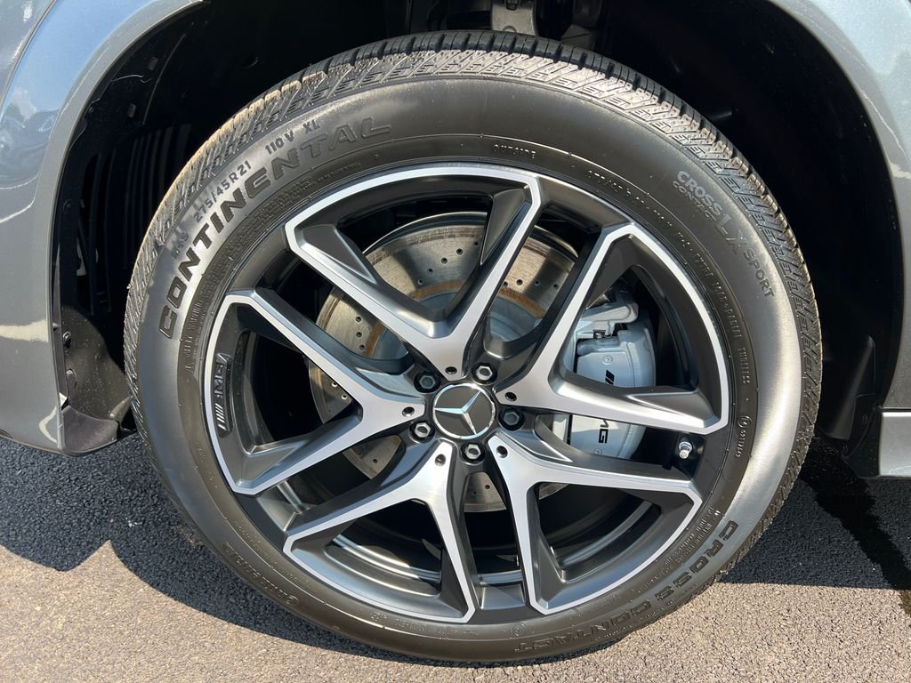 New 2026 Selenite Grey Metallic Mercedes-Benz AMG® GLE 53 4MATIC+ SUV image 37