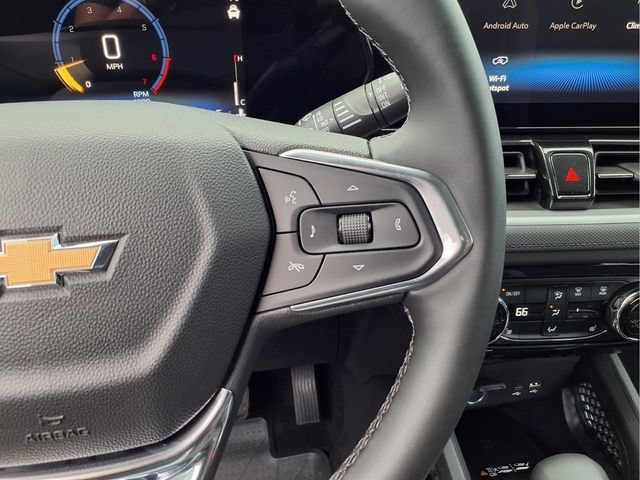 New 2026 Mosaic Black Metallic Chevrolet LT image 10