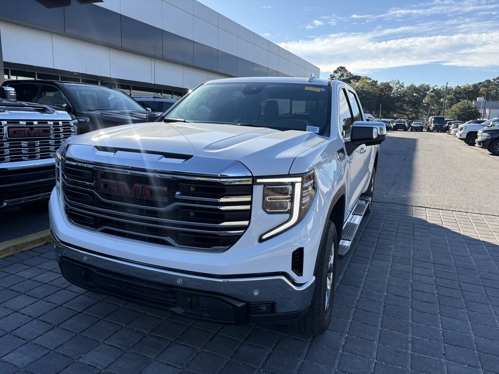 2024 Gmc Sierra 1500 SLT photo 2