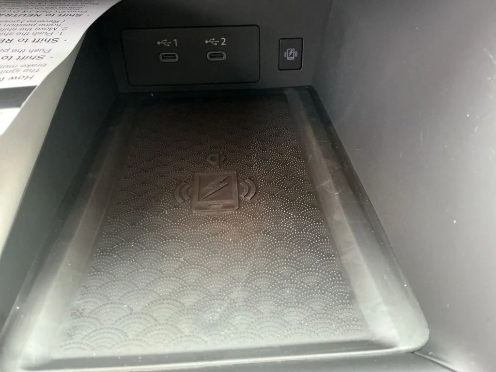 New 2026 GRAPHITE SHADOW INFINITI Luxe FWD image 15