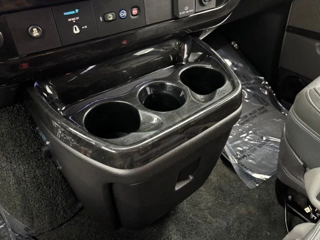2022 Chevrolet Express Cargo Work Van - Photo 33