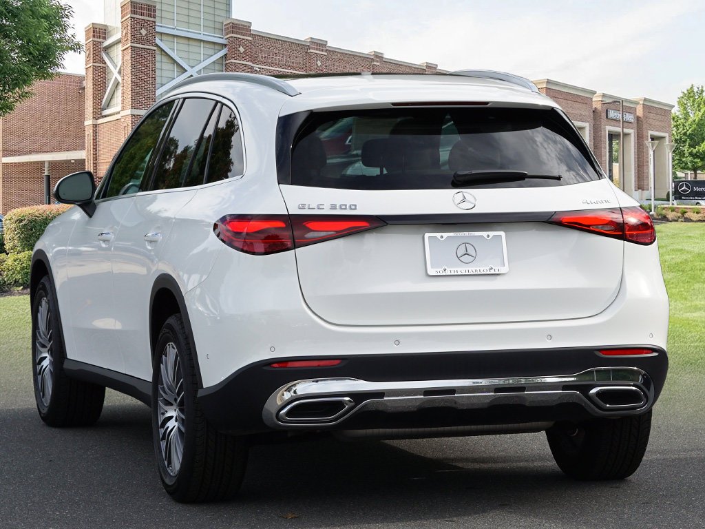Certified Used 2024 Polar White Mercedes-Benz GLC 300 image 7