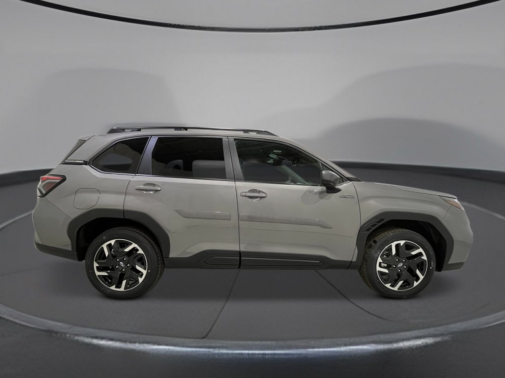 2026 Subaru Forester Premium - Photo 6