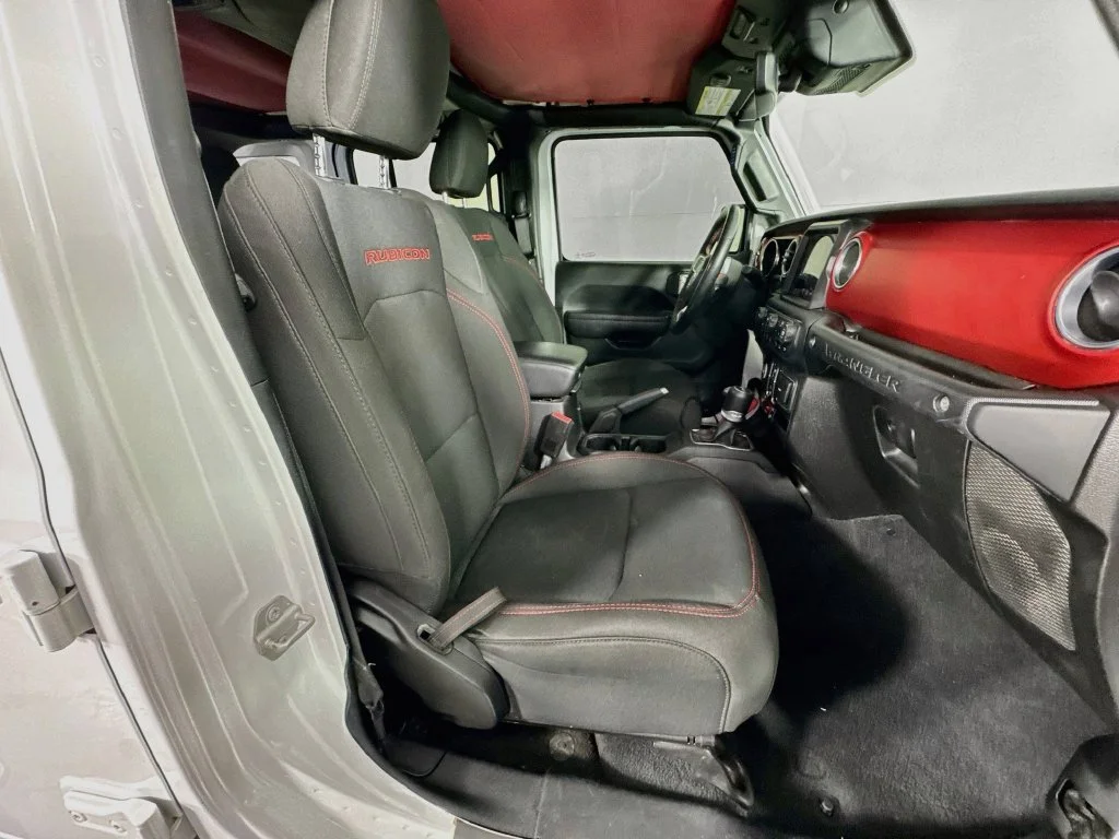 Used 2021 White Jeep Unlimited Rubicon image 35