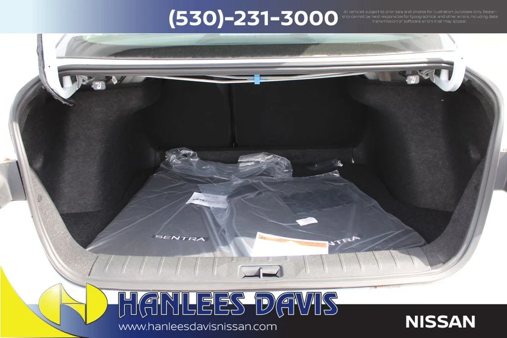 New 2026 Aspen White TriCoat Nissan SR image 10