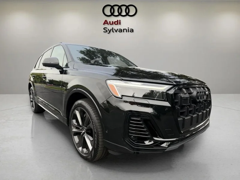 Certified Used 2025  Audi Premium Plus image 1