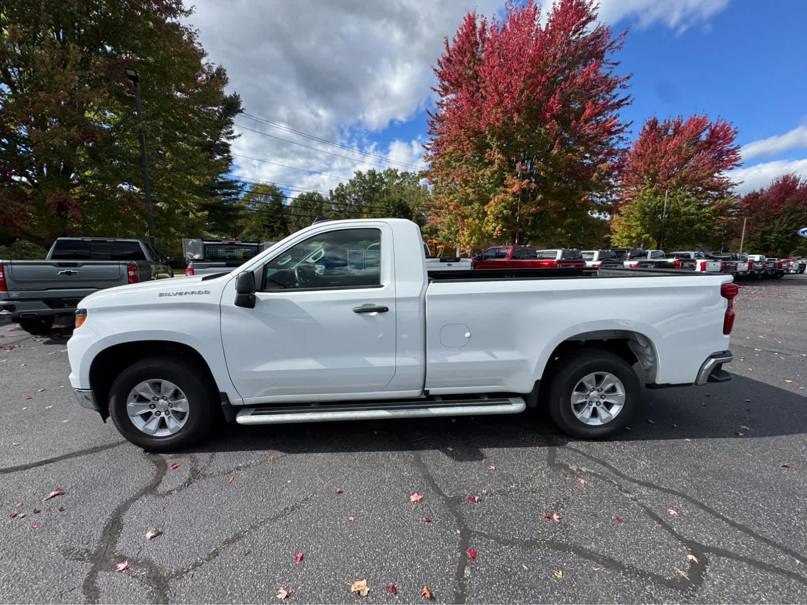 Certified Used 2025 Summit White Chevrolet Work Truck image 2