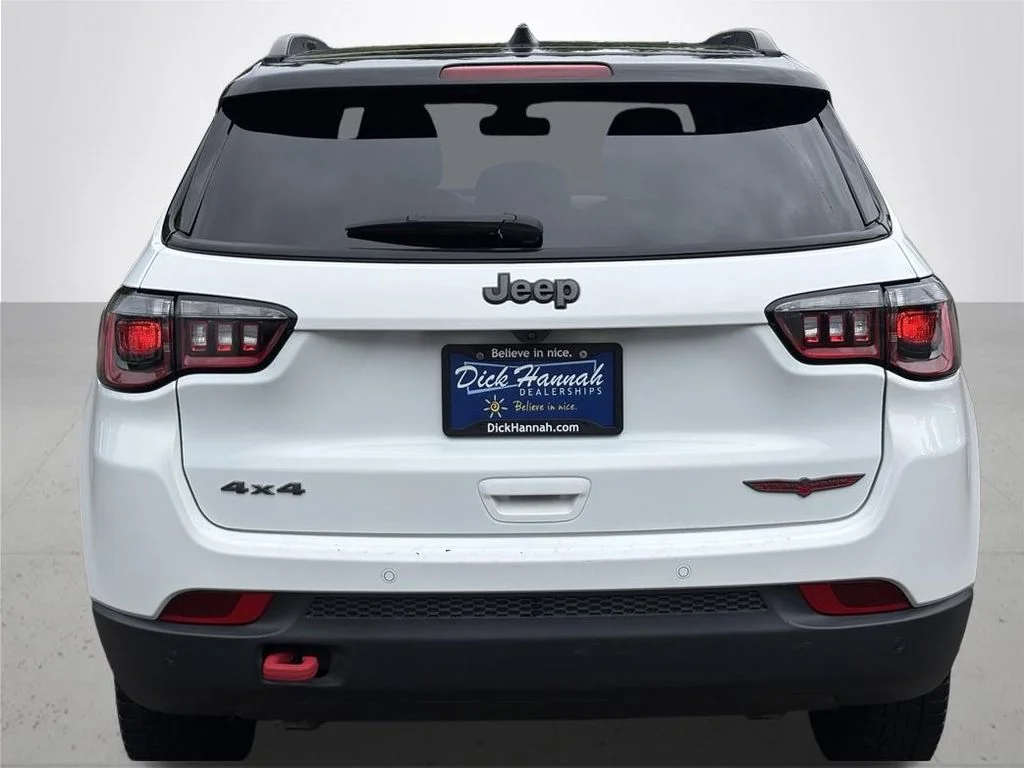 Used 2024 White Jeep Trailhawk image 5