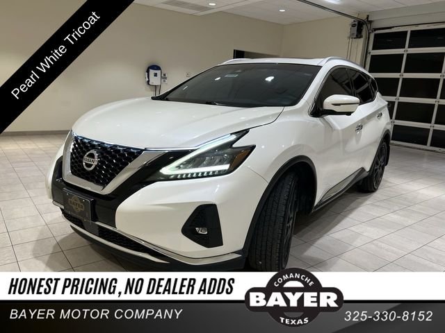 Used 2020 White Nissan Platinum image 1