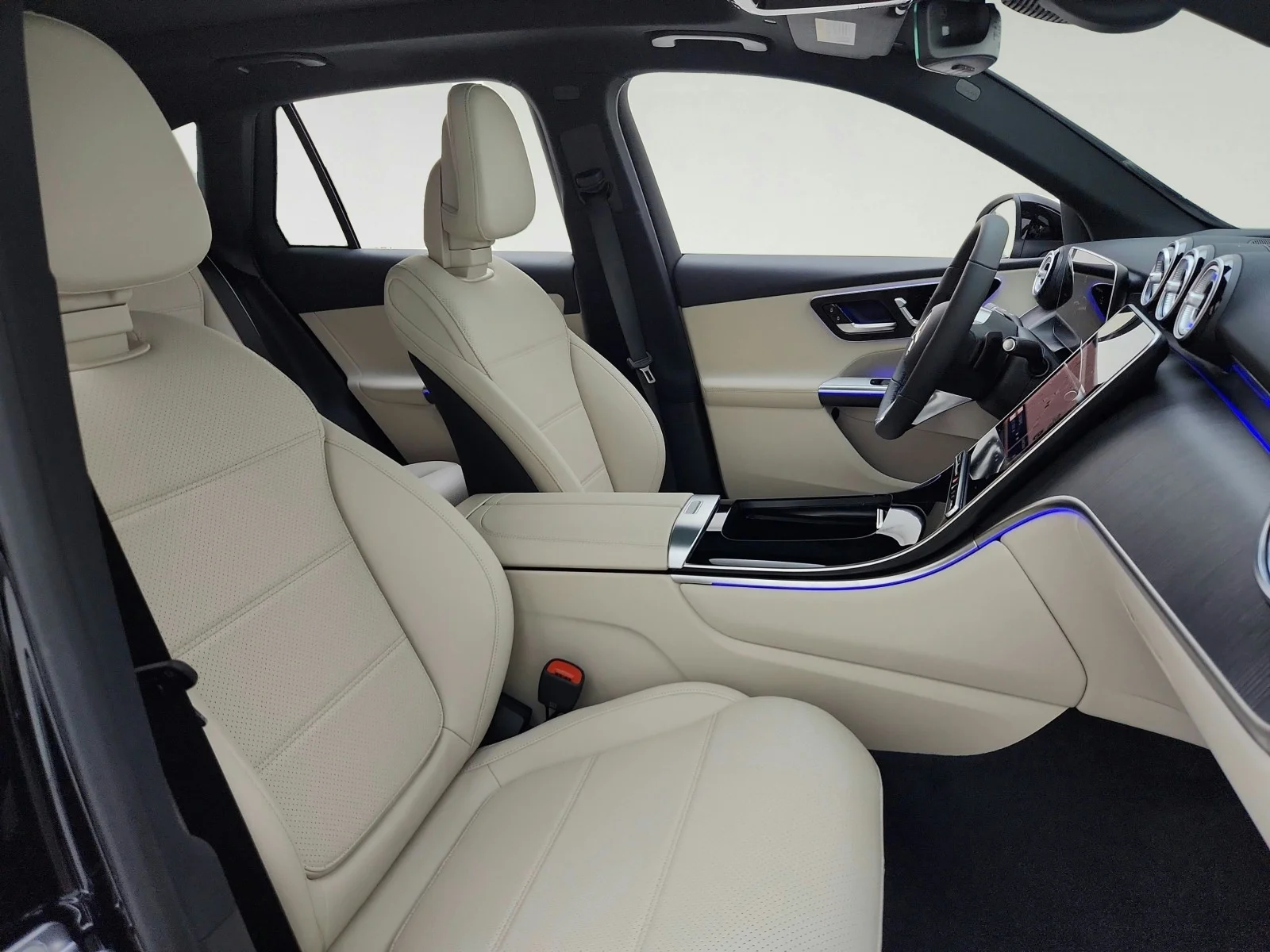 2026 Mercedes-Benz GLC Base - Photo 23
